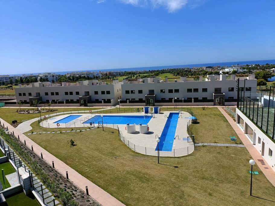 דירות El Toyo Nuevo Atico Toyo. Vistas Al Mar, Terraza, Solarium, Piscina, A/A, Wifi Y Garaje מראה חיצוני תמונה